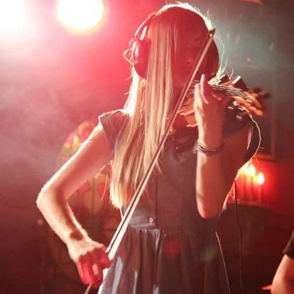 Searching for Celia live performance photo 21
